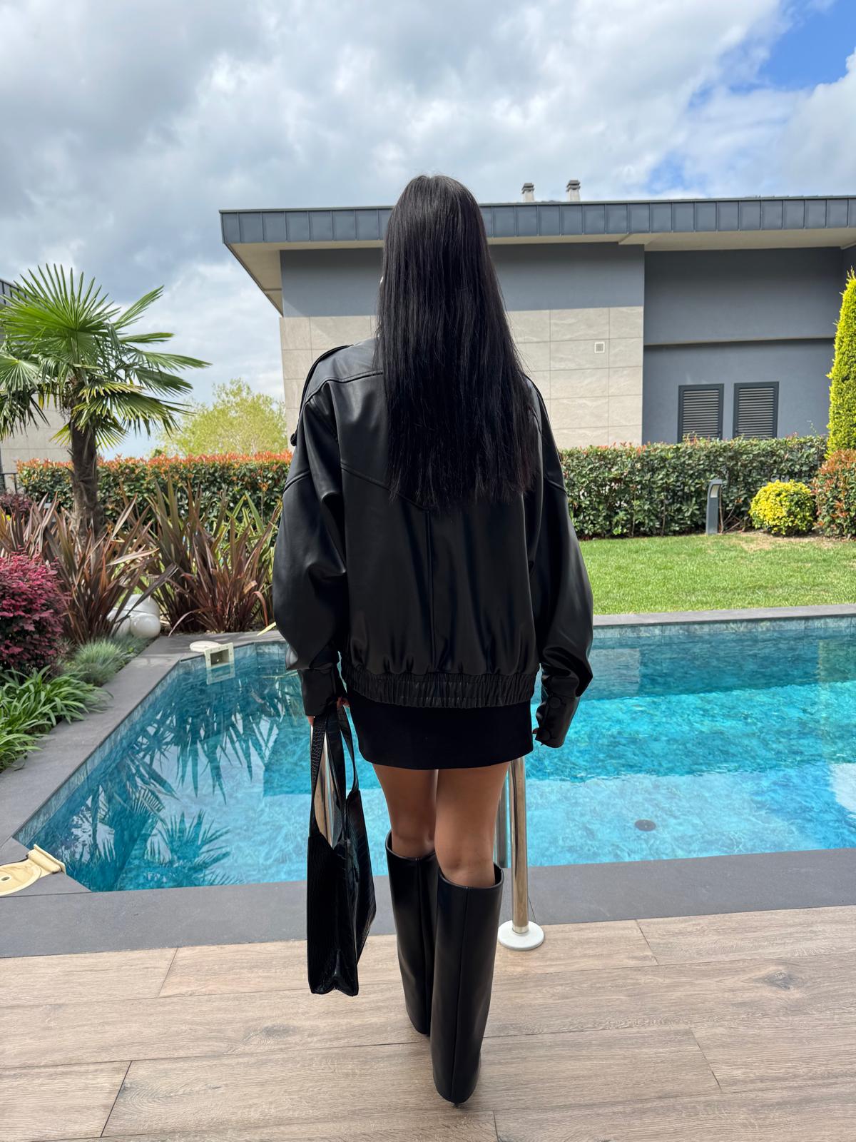 Kruvaze Kapama Deri Ceket SİYAH