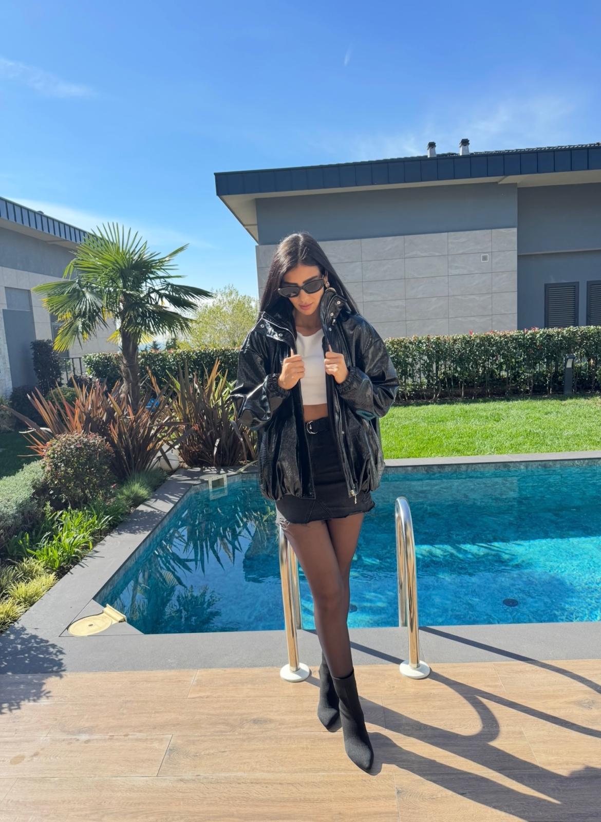 Siyah Yılan Dokulu Bomber Deri Mont