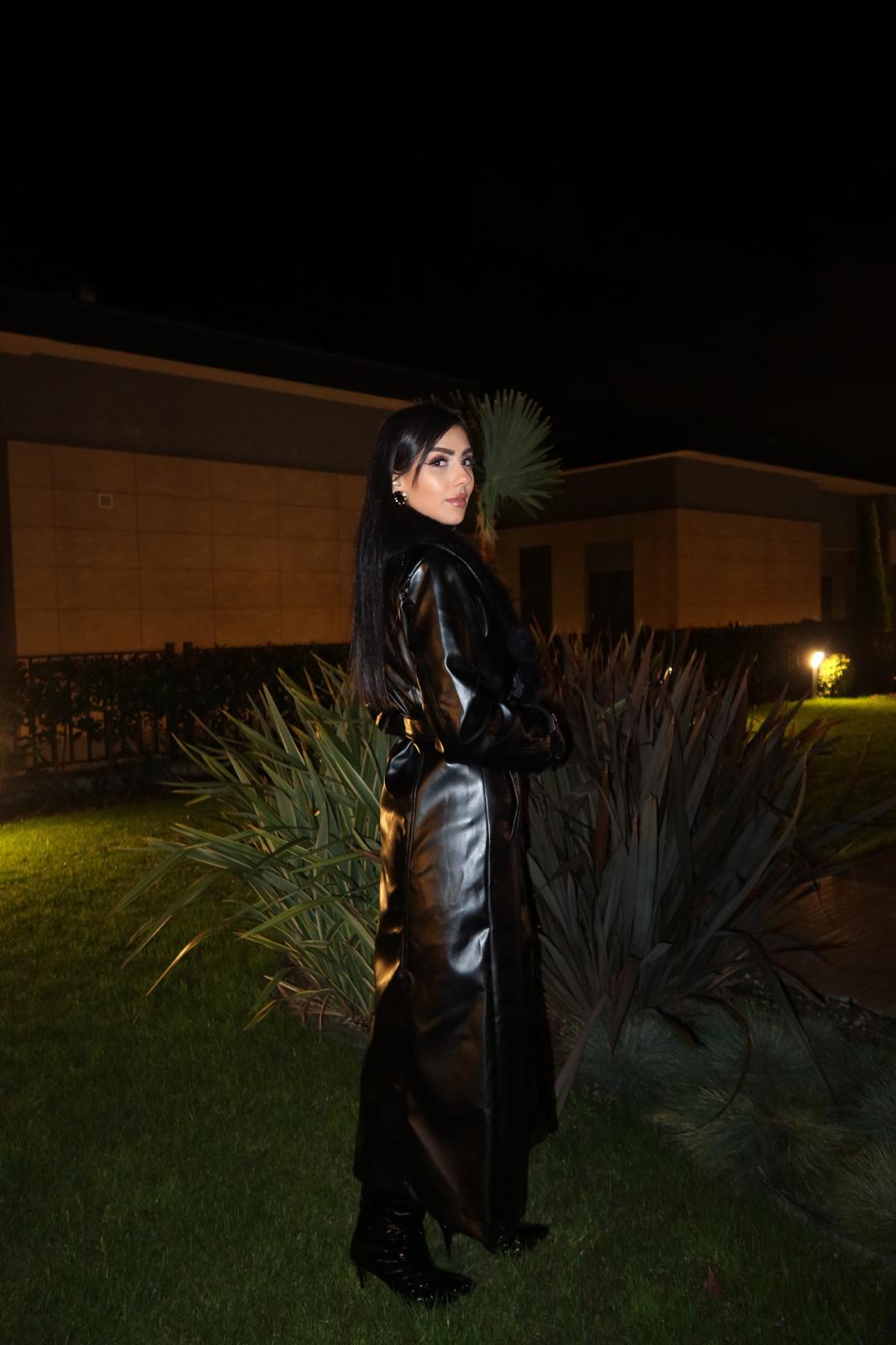 Siyah Buono Yakası Kürklü Deri Kaban