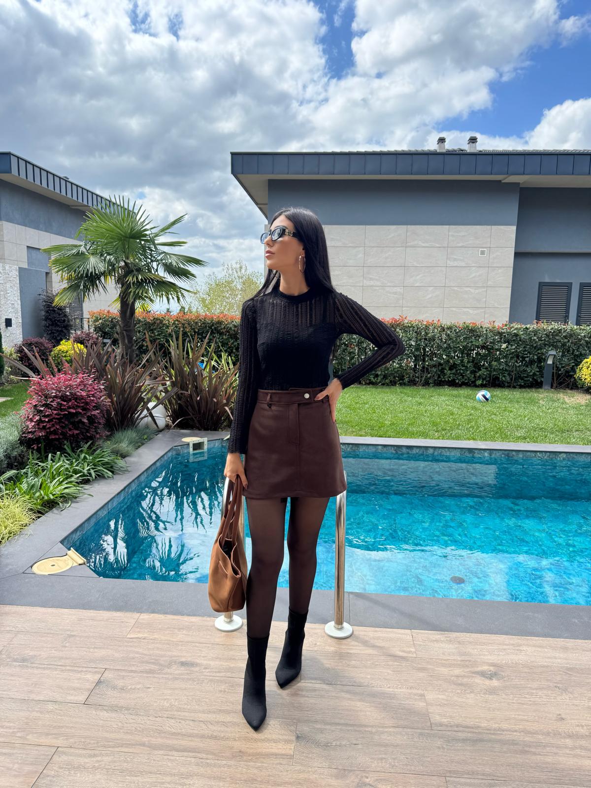 Kısa Scuba  Süet Acı Kahve Etek