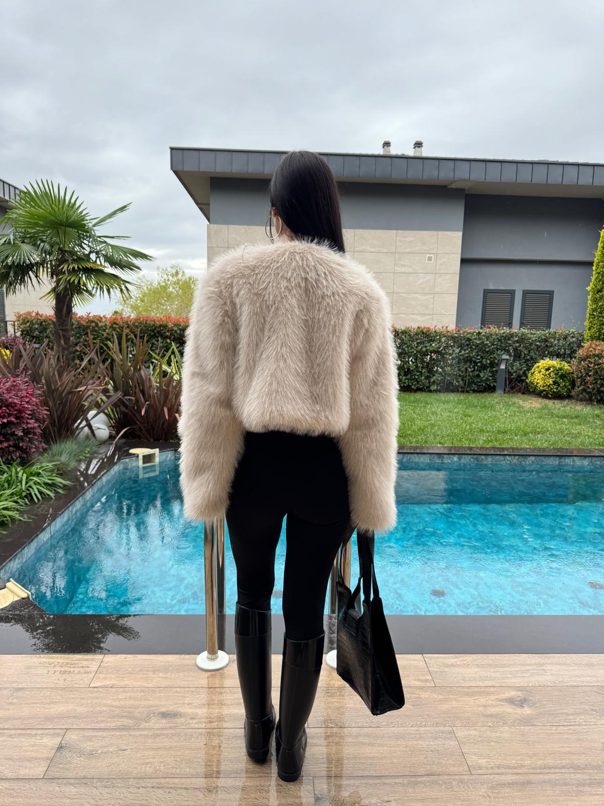 Kısa Suni Kürk Ceket