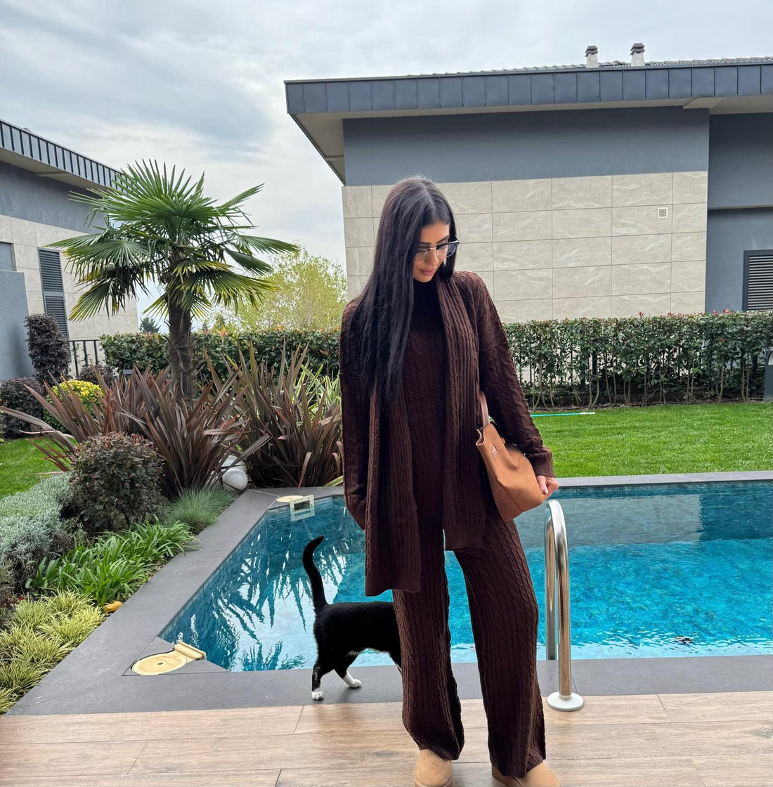 Kahve  Atkılı Saç Örgülü Triko 3'Lü Takım