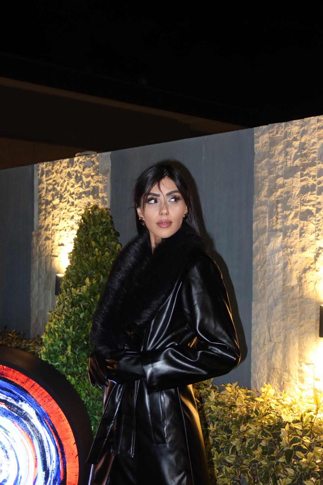 Siyah Buono Yakası Kürklü Deri Kaban