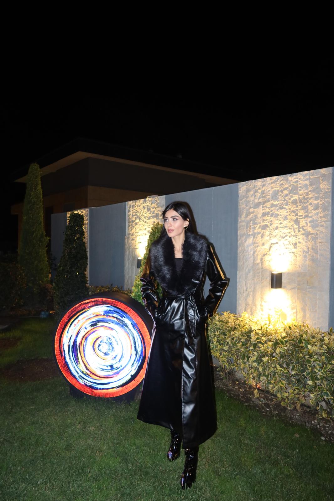 Siyah Buono Yakası Kürklü Deri Kaban