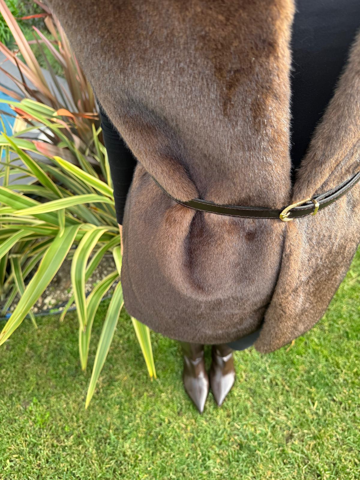 Kolsuz Kahve Peluş Yelek