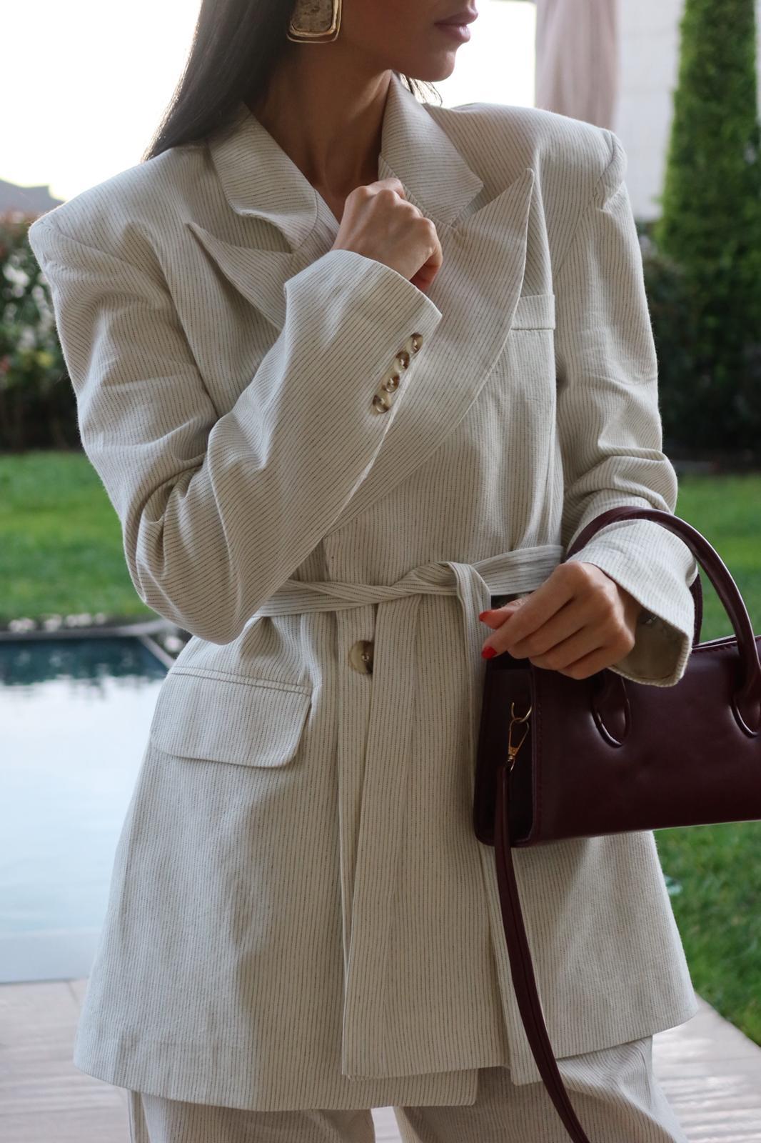 Çizgili Kuşaklı İkili Takım