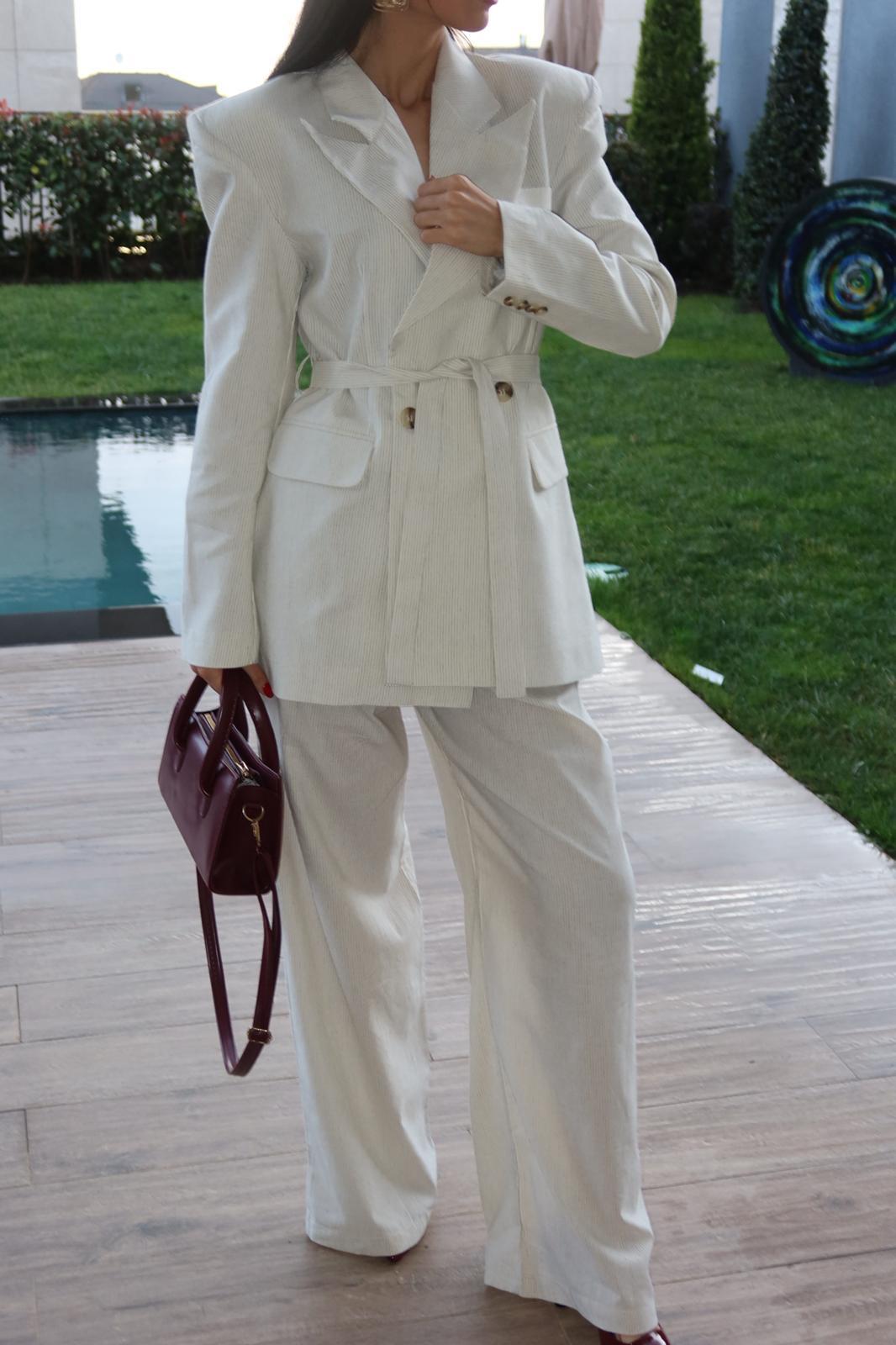 Çizgili Kuşaklı İkili Takım