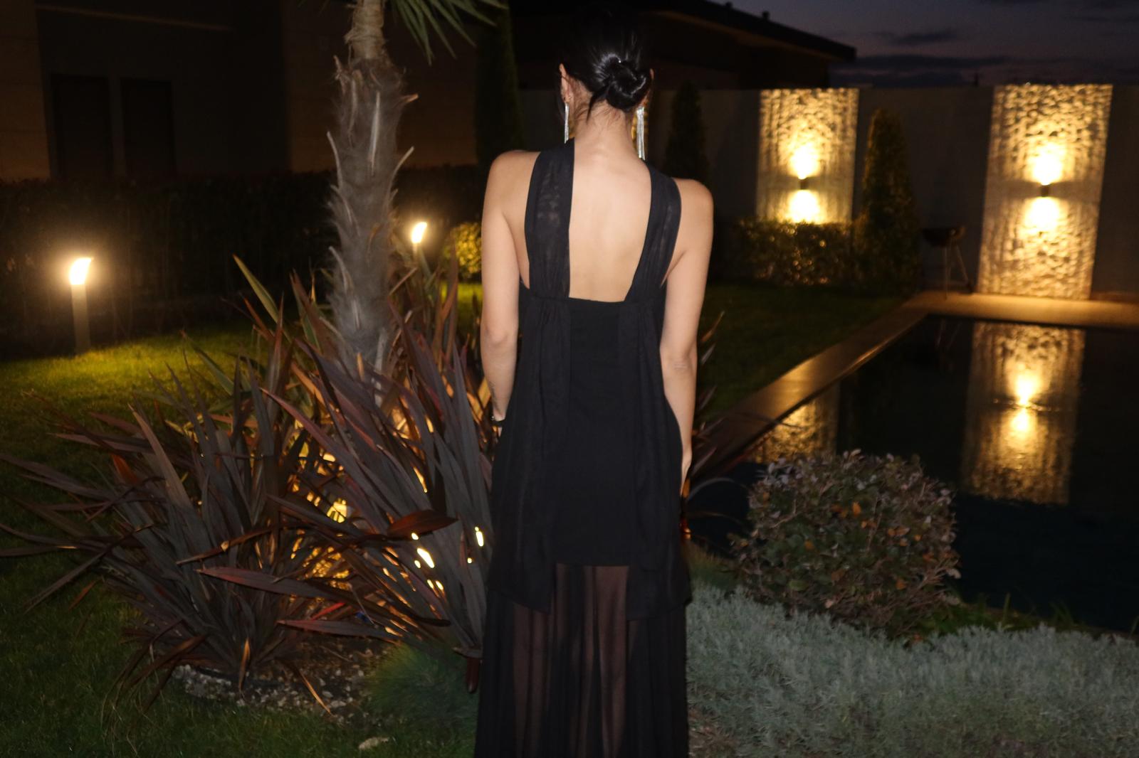 Siyah Straplez Tül Detaylı Elbise