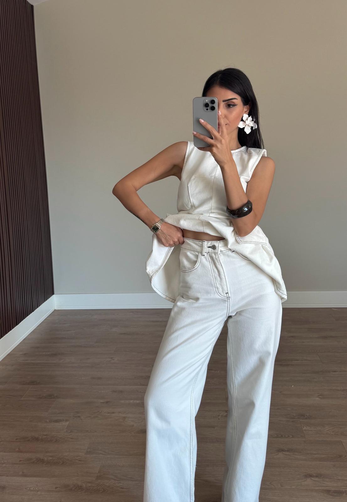Beyaz Yumuşak Dokulu  Denim Takım