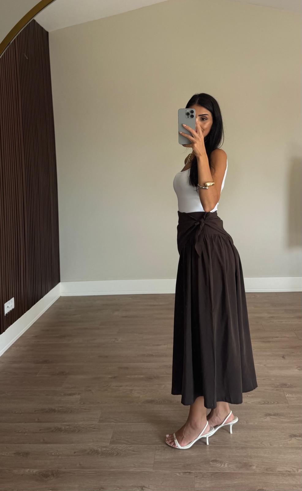 Belden Bağlamalı Kahve Etek
