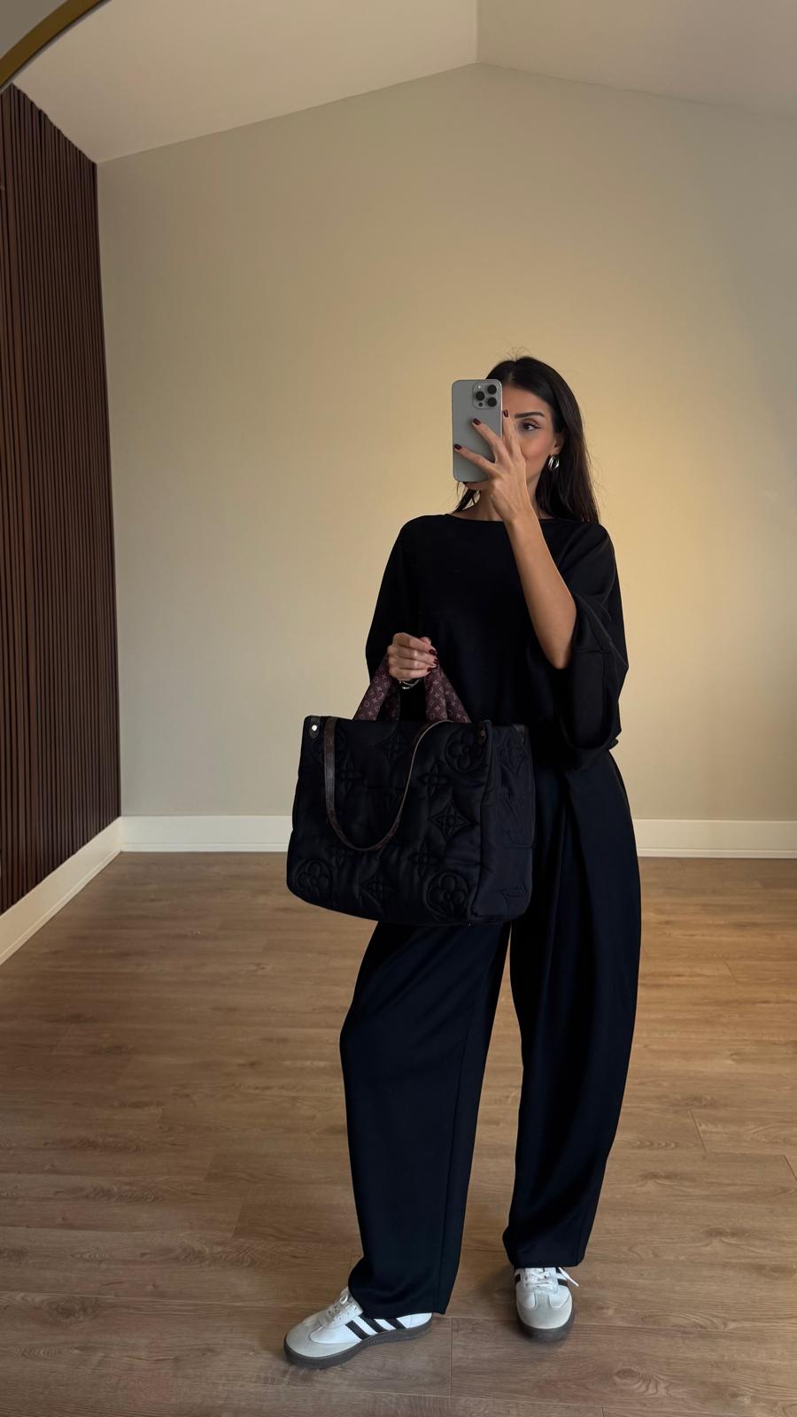 Siyah Modal Ön Pile Detaylı Oys Model Takım