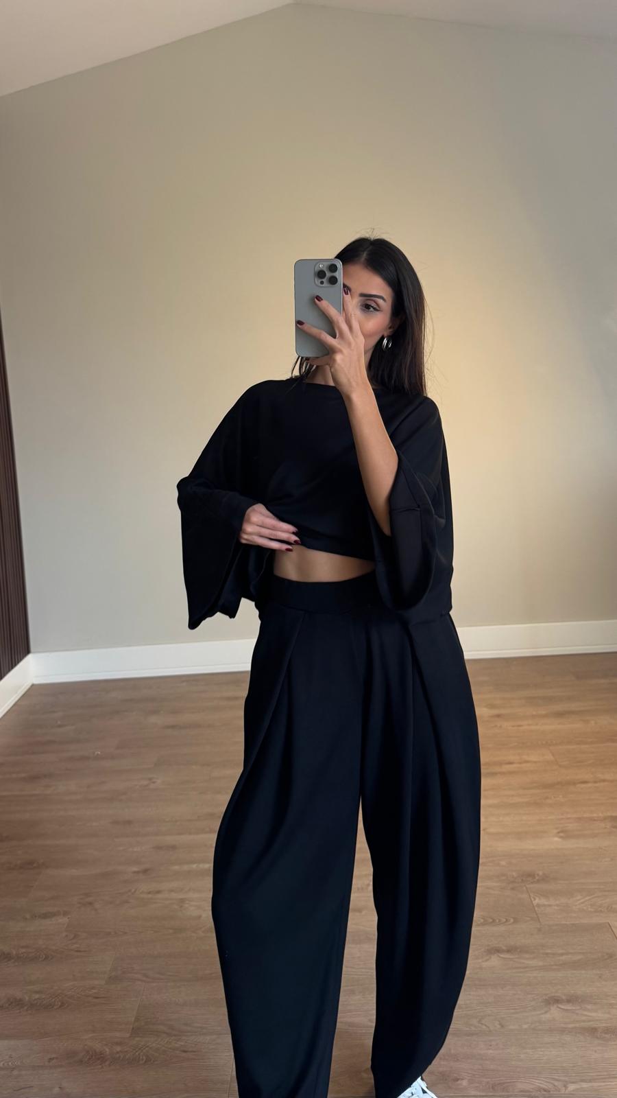 Siyah Modal Ön Pile Detaylı Oys Model Takım