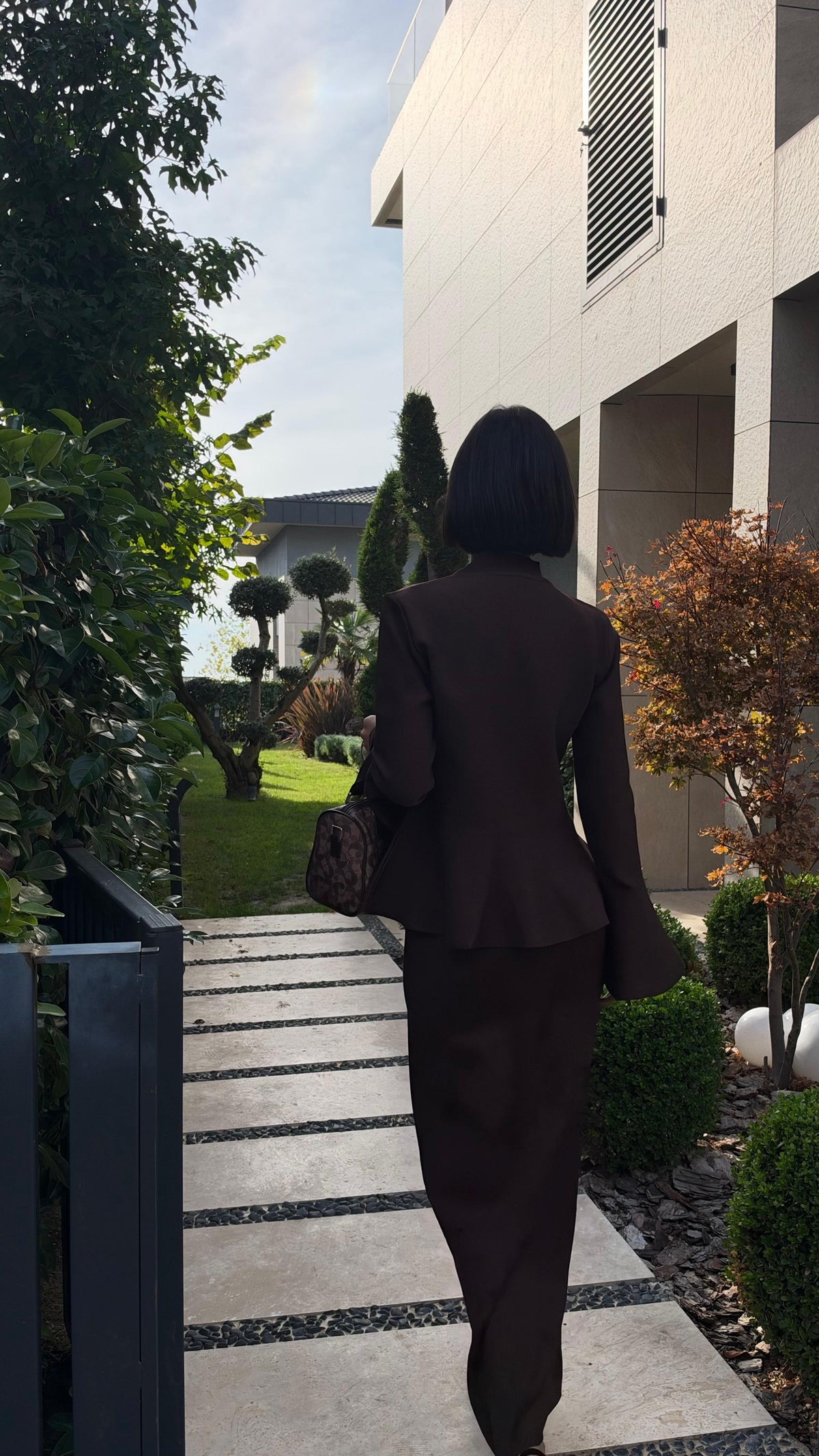 Kahve Soğuk İplik Etekli Triko Takım